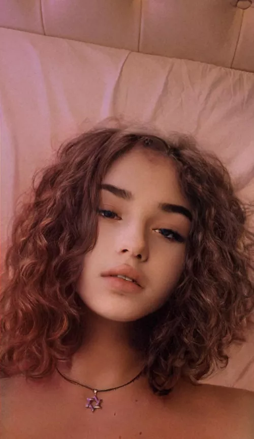 since u guys showed me so much attention with my first face postπ₯° i decided to give u moreπ₯Ί