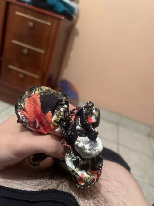 Sis