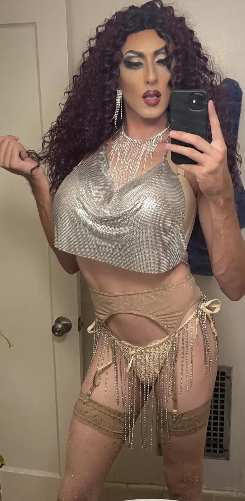 sissy loves to sparkle :) sissy loves to sparkle :)