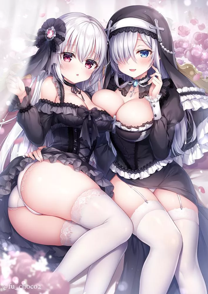 Sister thighs