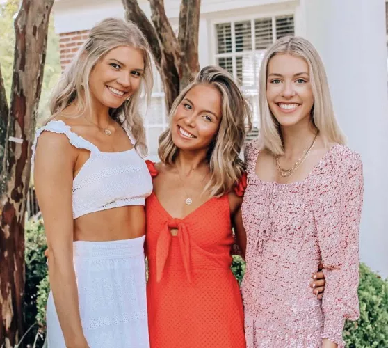 Sisters! Sisters!