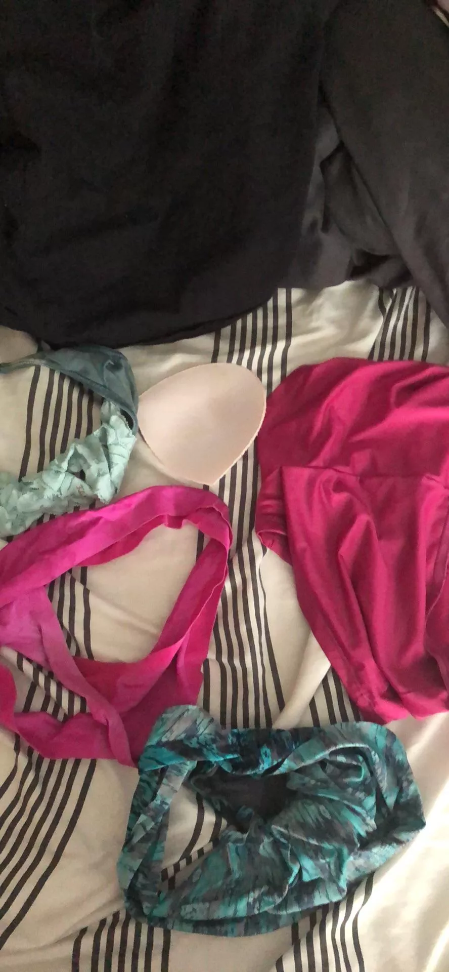 Sisters panties and bra pad Sisters panties and bra pad