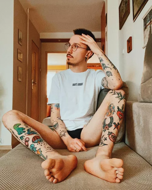 sit down next to me sit down next to me