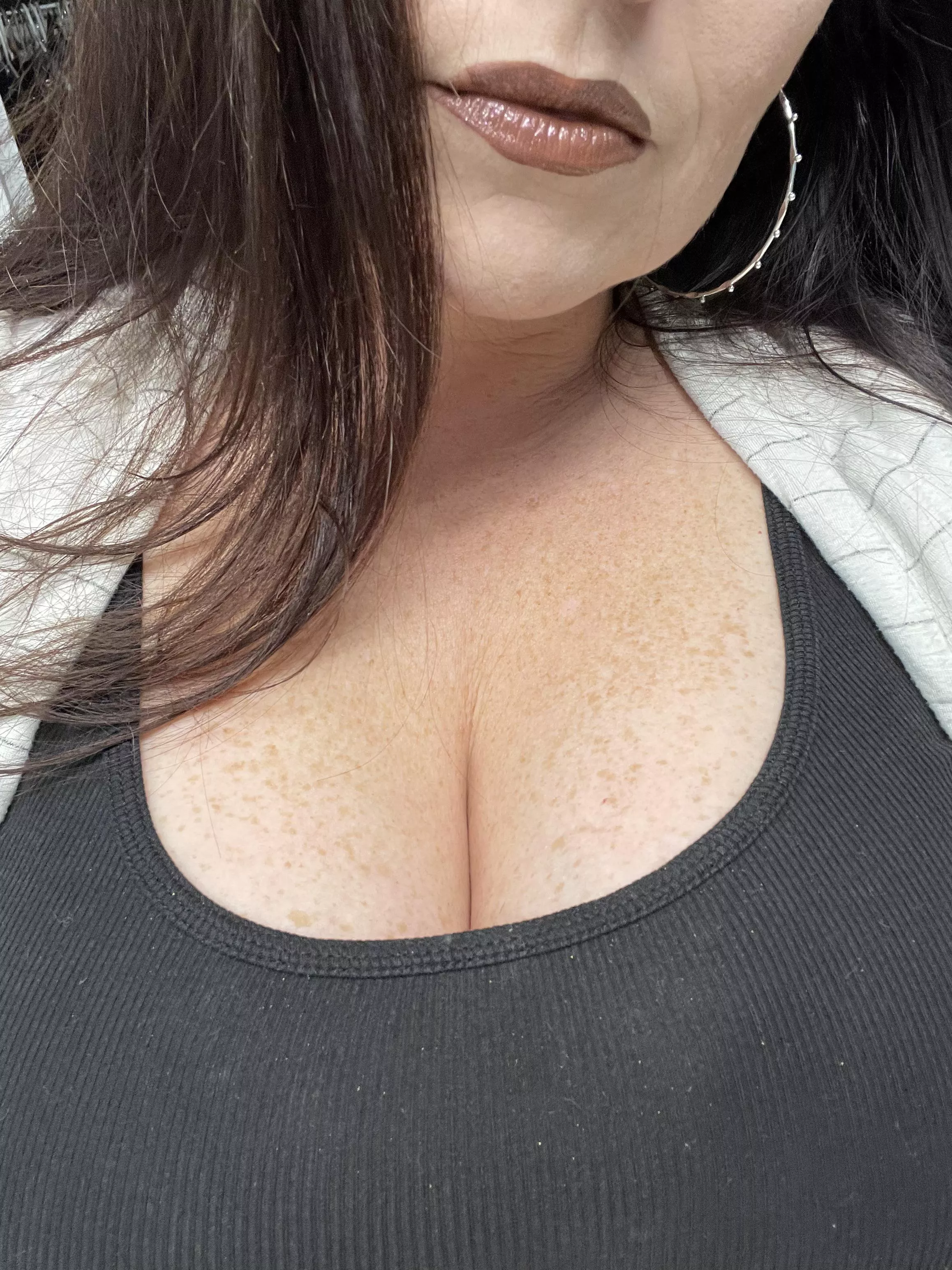 Sitting here all alone anyone wanna join me? Sitting here all alone anyone wanna join me?