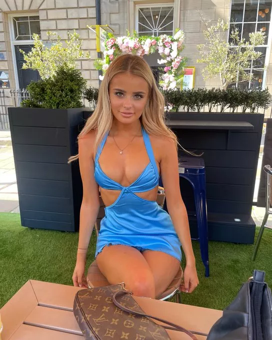 Sitting here All Alone! Sitting here All Alone!