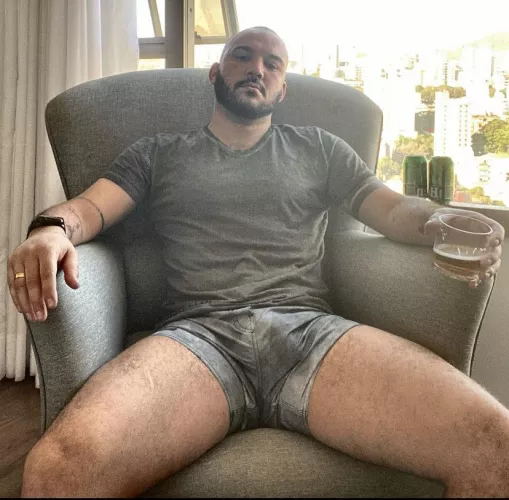 Sitting here drinking my bear and still can’t believe we’re in 2022