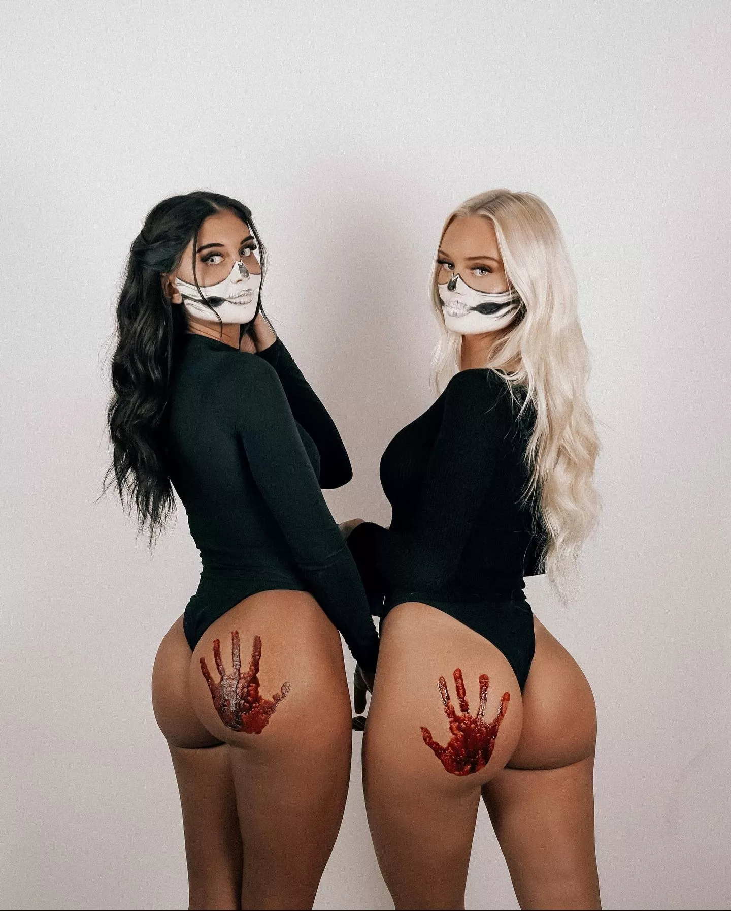 Skeletons with Big Asses Skeletons with Big Asses