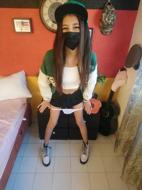 Skinny teen girl, Am I your type? Skinny teen girl, Am I your type?