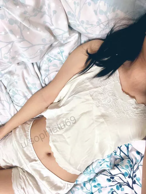 sleepover with a petite asian girl? sleepover with a petite asian girl?