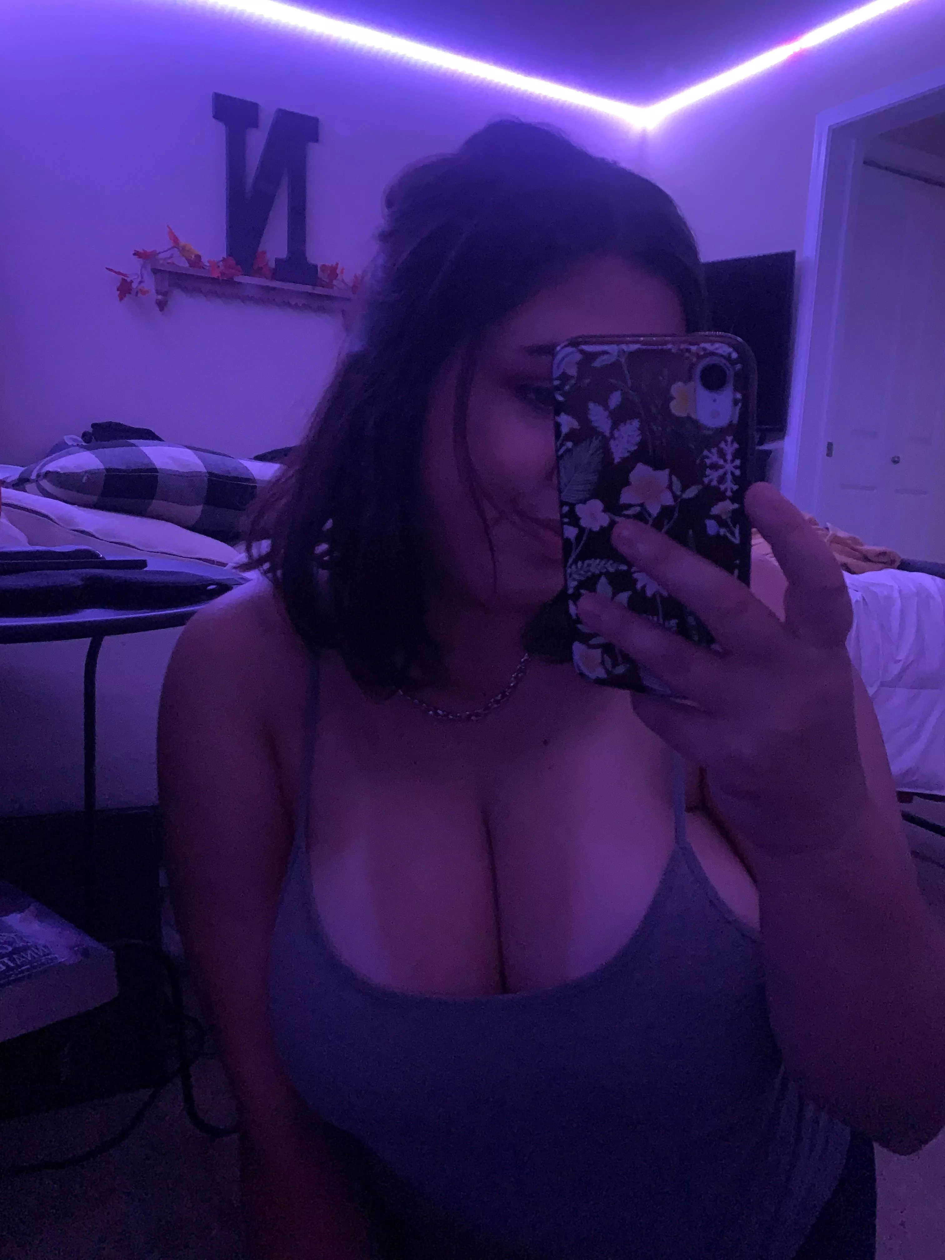 slide in the DM’s & tell me what you’d do to me 🥺 slide in the DM’s & tell me what you’d do to me 🥺