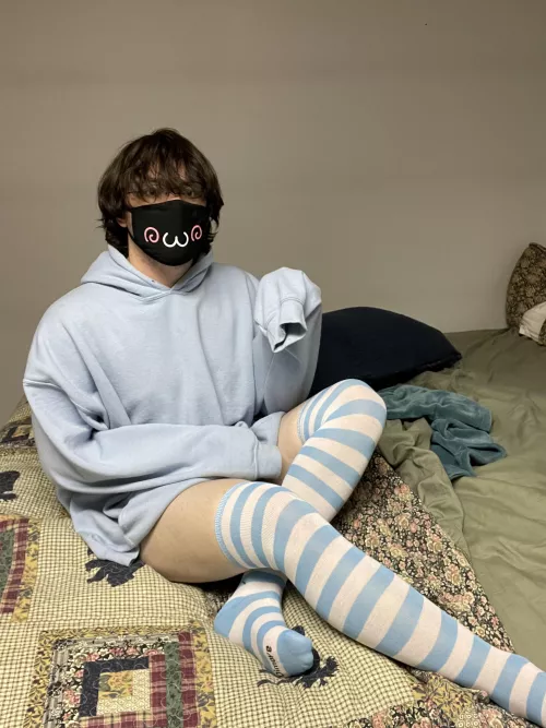 Slight face reveal ๐ Slight face reveal ๐