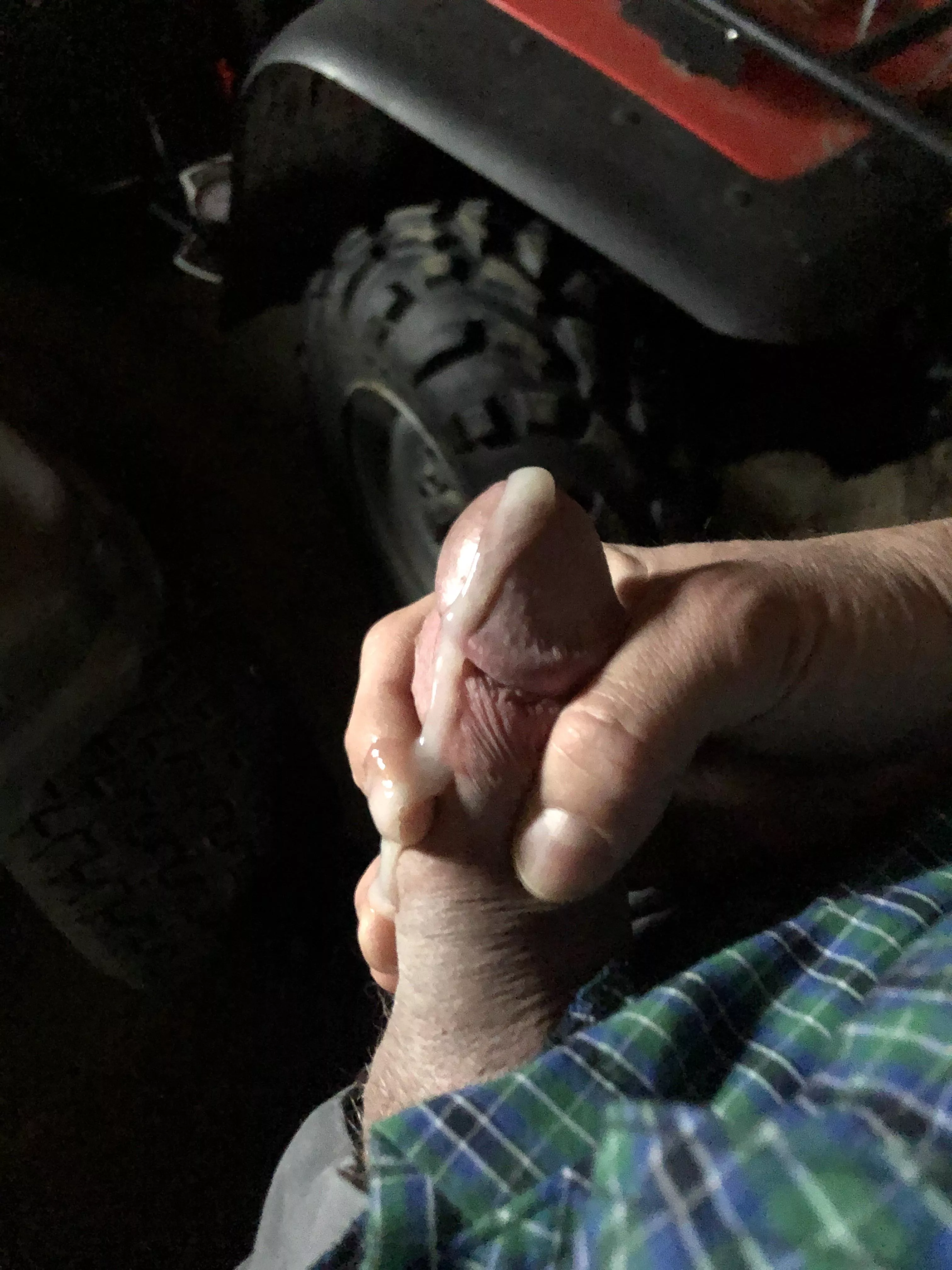 Slipped out to the garage last night and took care of myself (with the door open, of course) Slipped out to the garage last night and took care of myself (with the door open, of course)