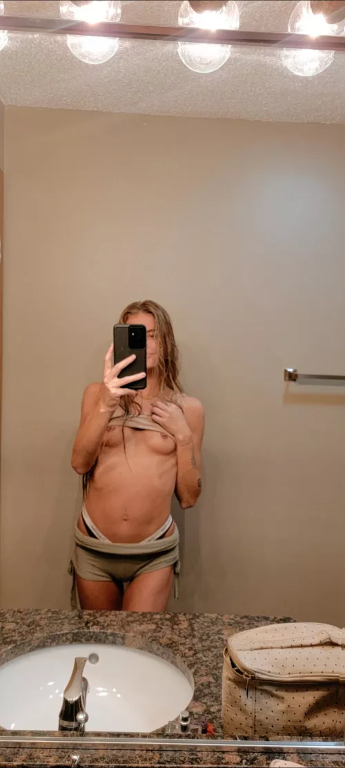 Sluts love Saturdays ๐ Sluts love Saturdays ๐