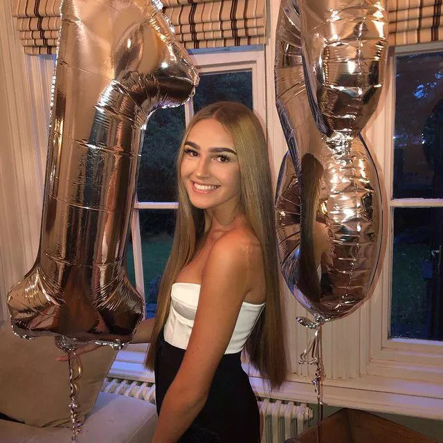 Slutty teen 18F Slutty teen 18F