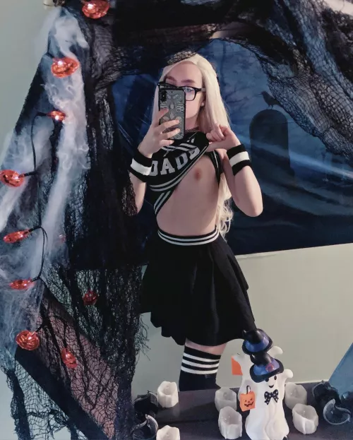 ๐ค small as me sale for only $5! i post daily! come see more :) ๐ค