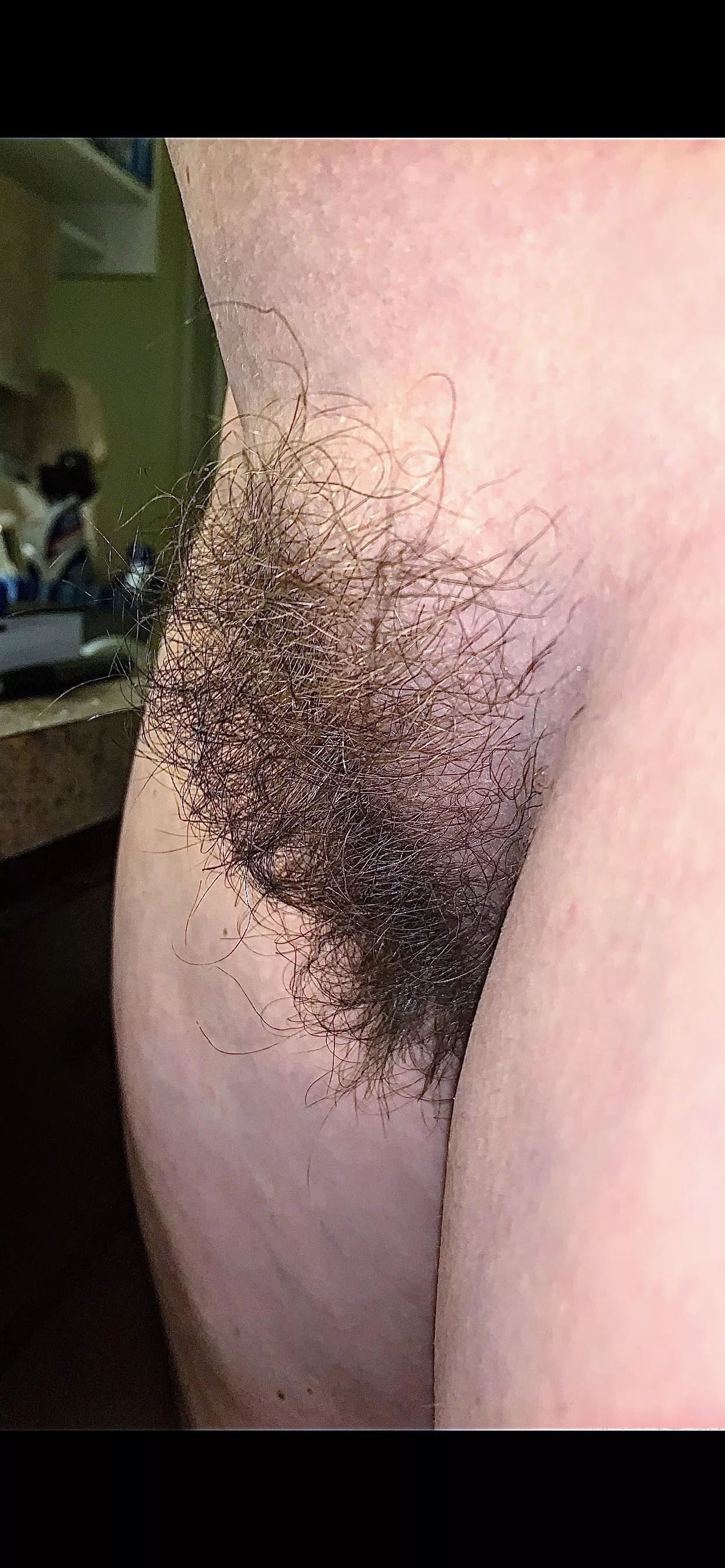 SmallTownCountryGirl and her “BIG” small town bush