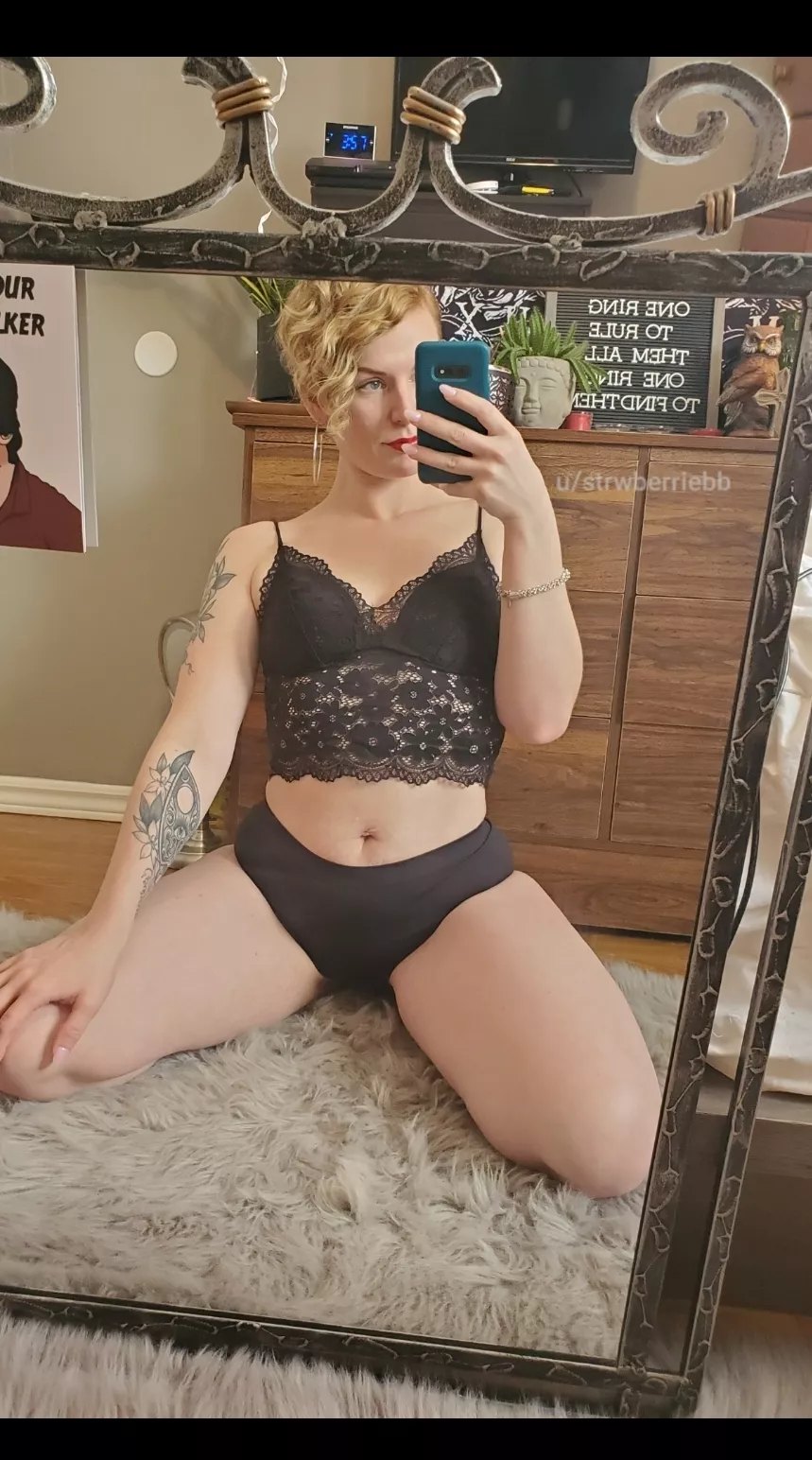 smash or pass my mombod?
