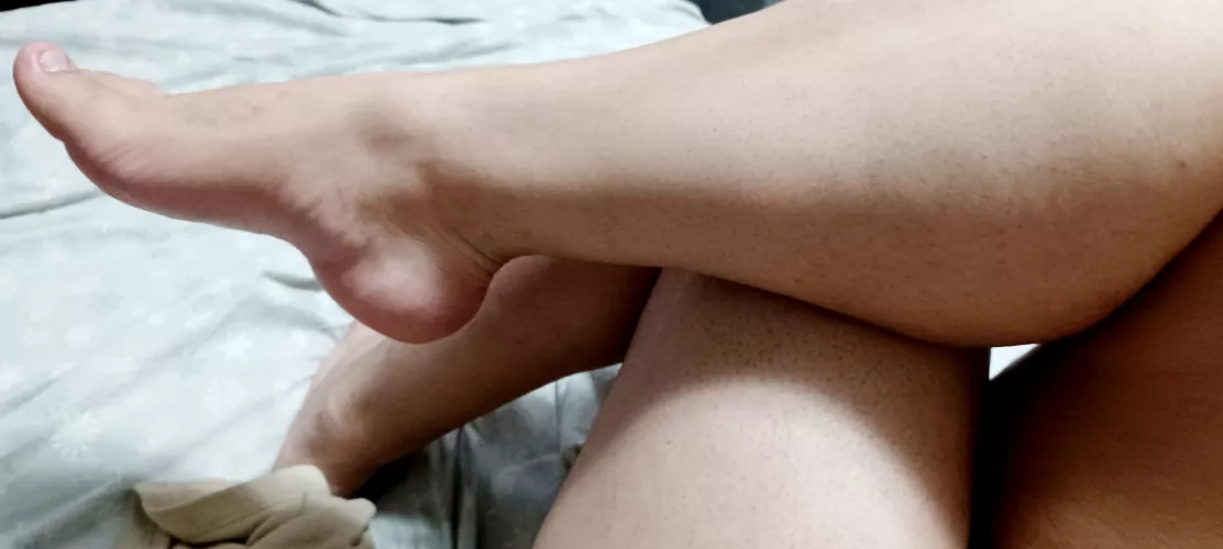 Smell my foot and maybe I'll let you lick it.