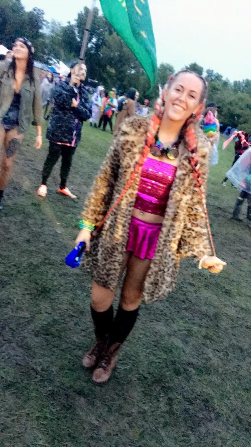 Smile, it’s Sunday. One day closer to illfest next week 🕺🏼