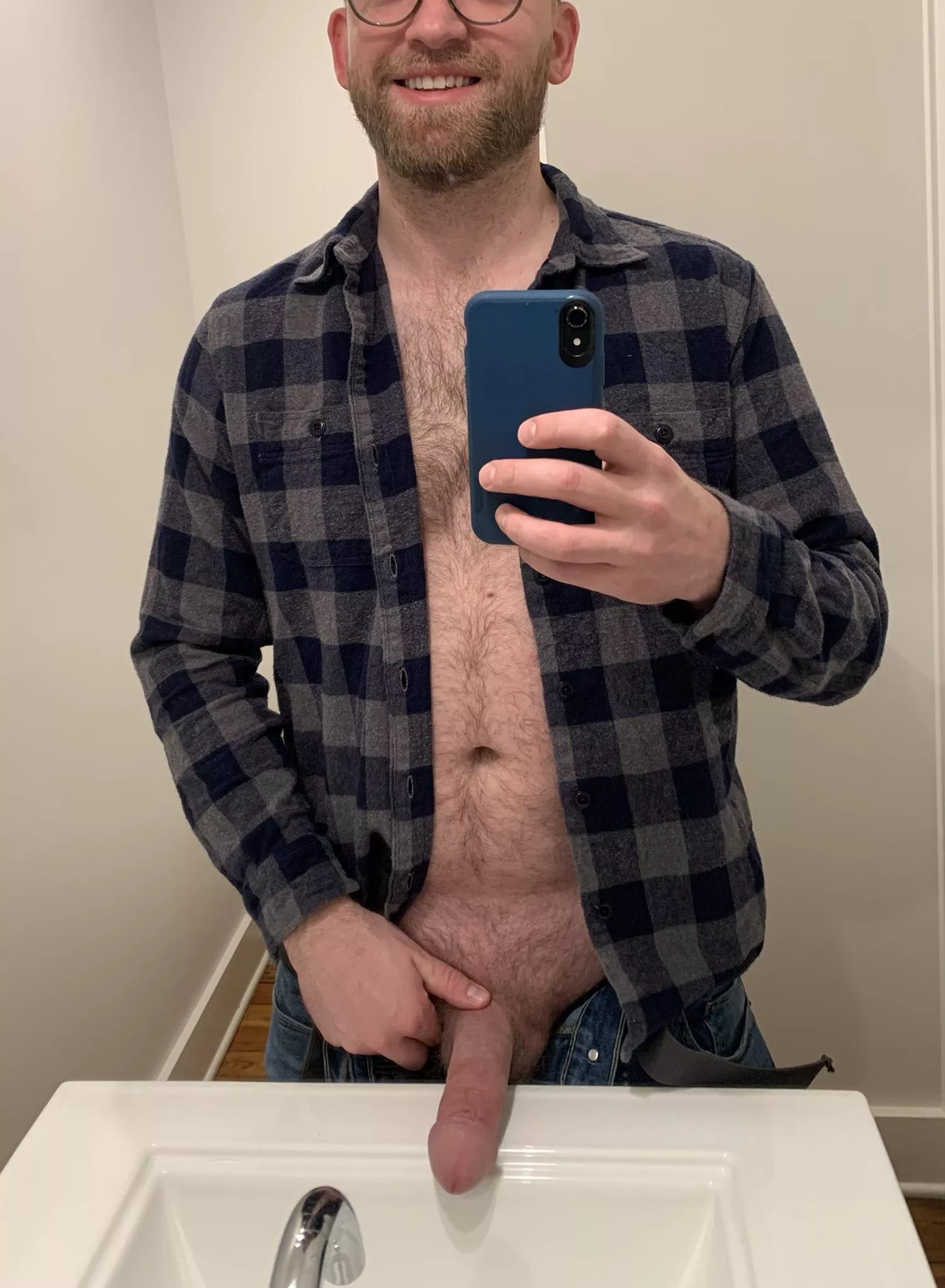 Smiles and flannel for Monday. I’m out of clever ideas.