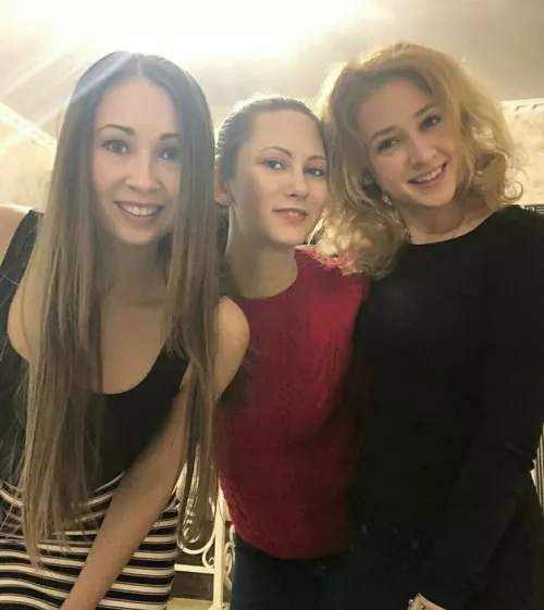 Smiley trio Smiley trio