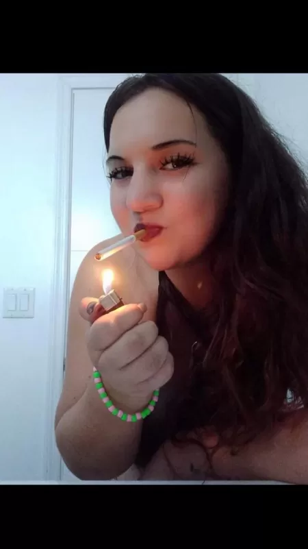 Smoke a stogie stay a while baby 😈