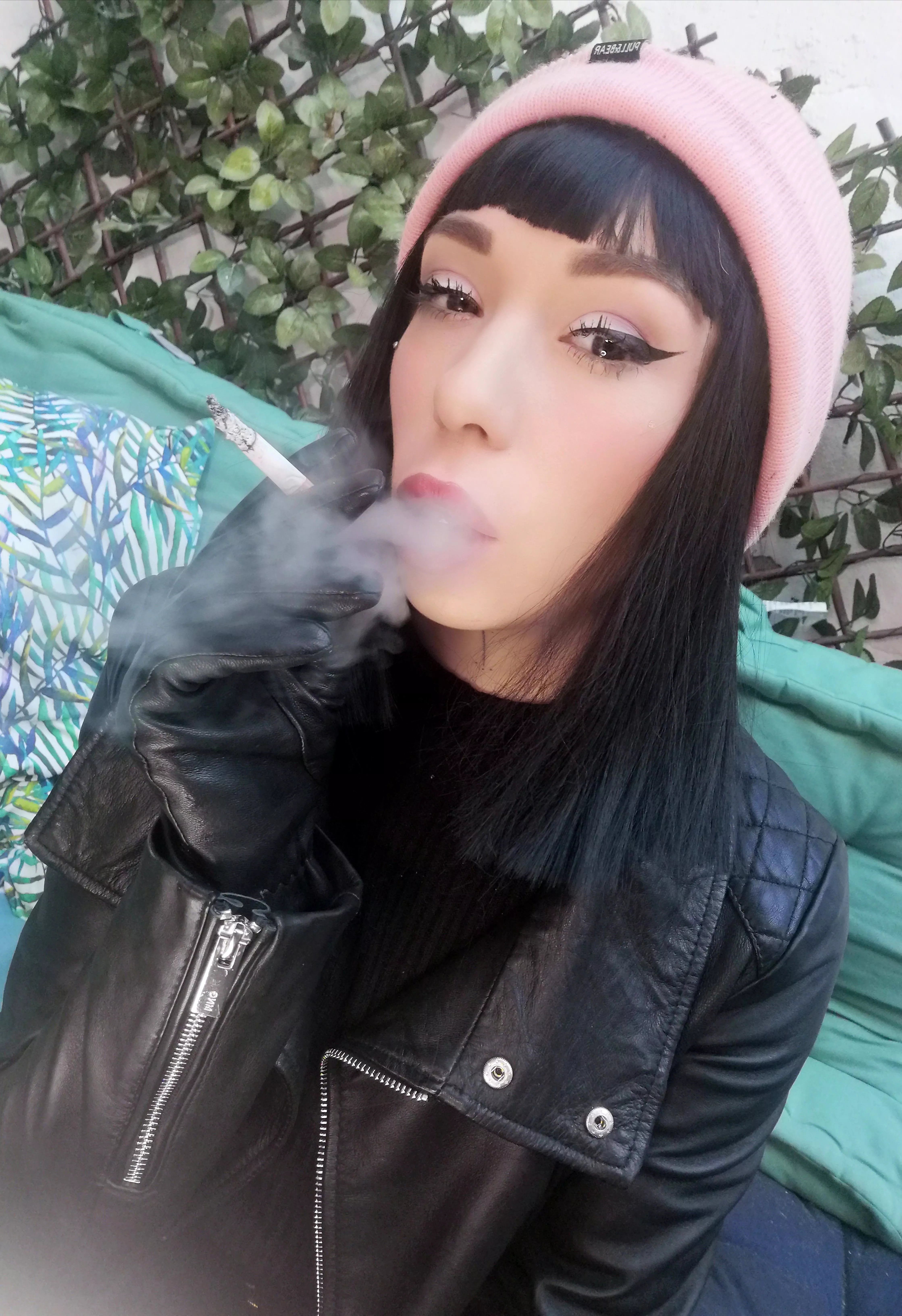 Smokey kisses anyone? Smokey kisses anyone?