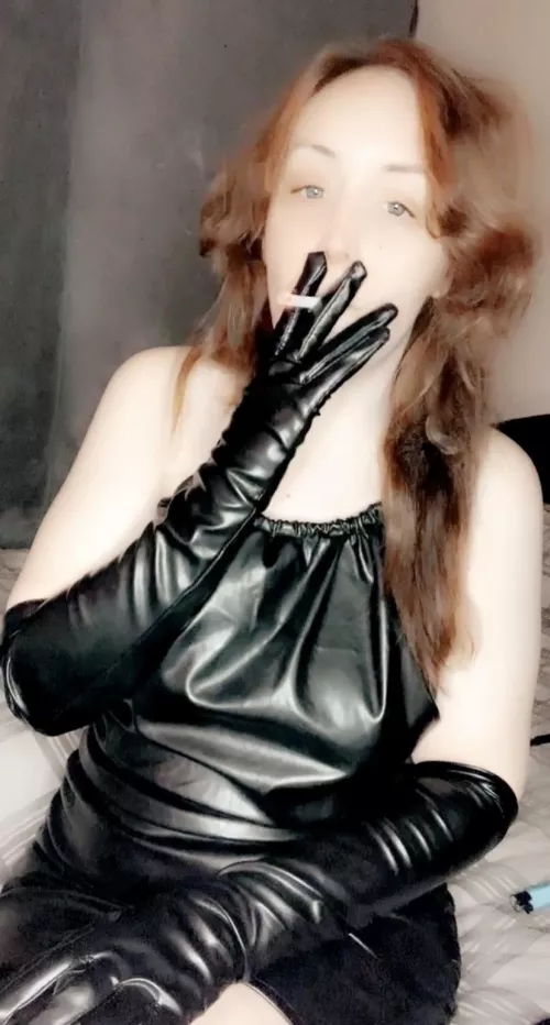 Smoking in leather is just so hot, right?