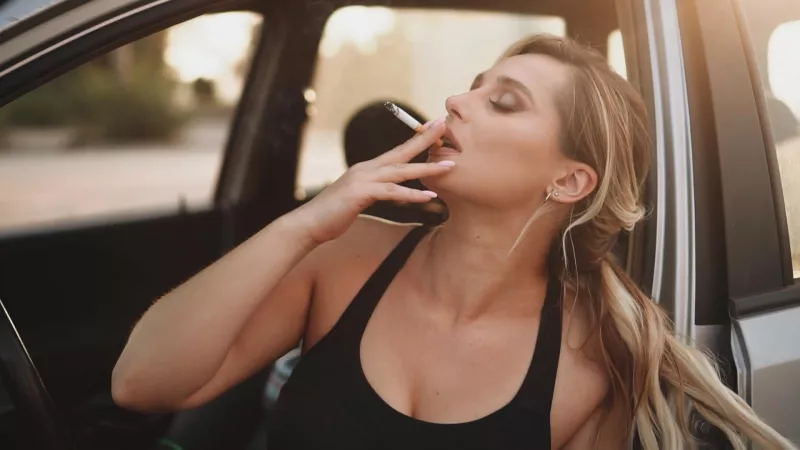 Smoking in the carπ₯°