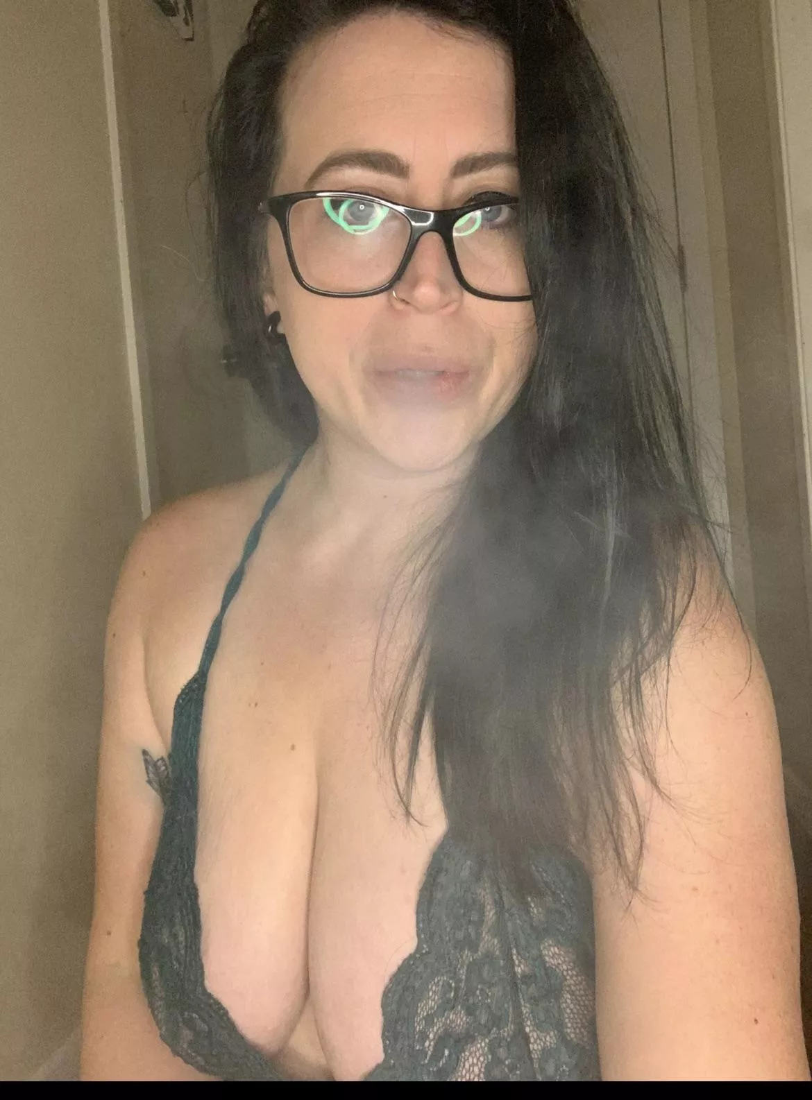 Smoking it up on this wonderful Monday