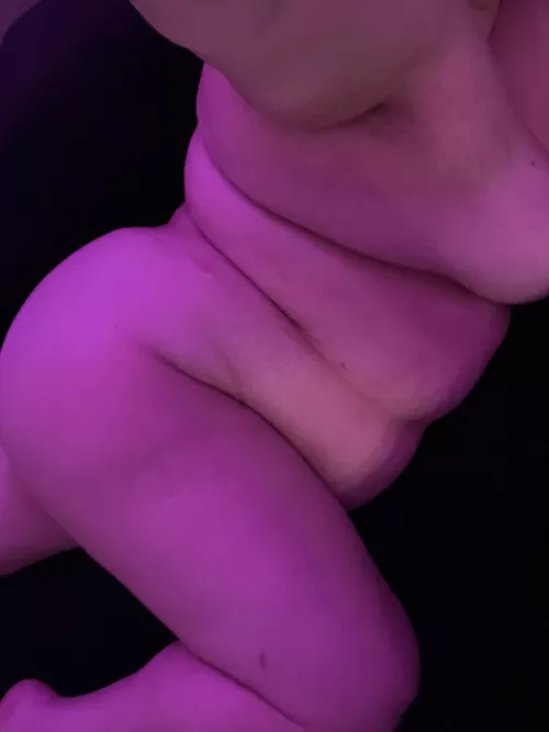 Smoking naked, getting ready to make content. Subscribe donβt miss out!ππlink below