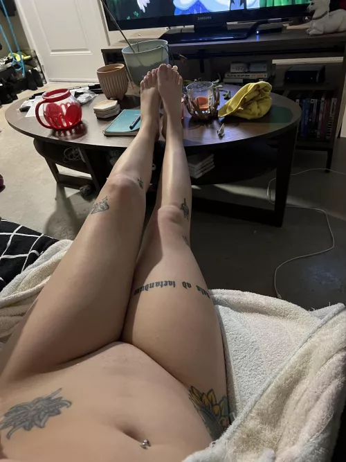 Smooth legs after a hot shower ๐