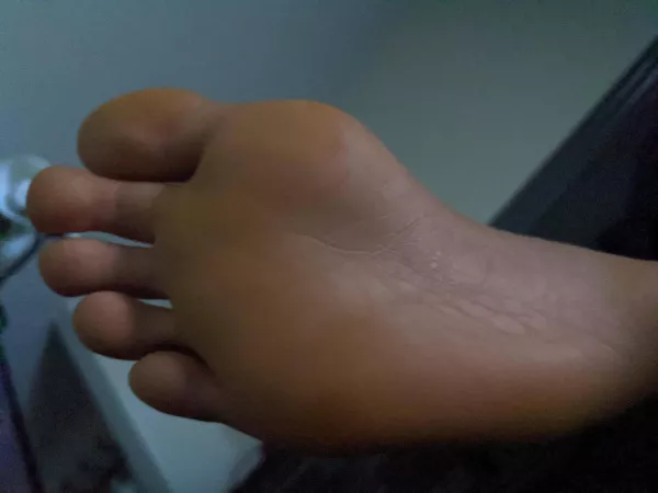 Smooth, ticklish foot! Smooth, ticklish foot!