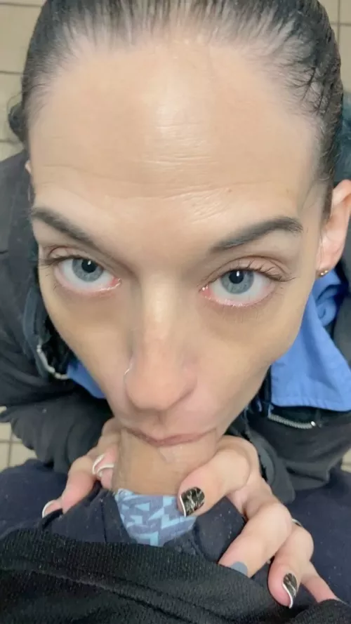 Sneaky blow job at work ;) Sneaky blow job at work ;)