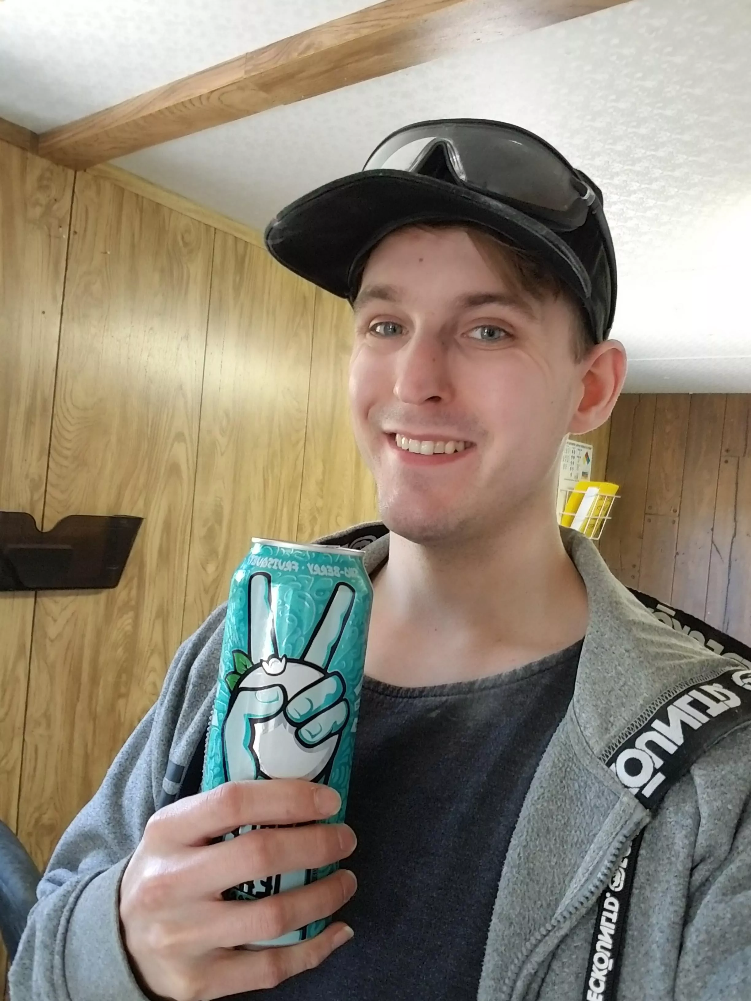 snoberry peace tea is awesome. β snoberry peace tea is awesome. β