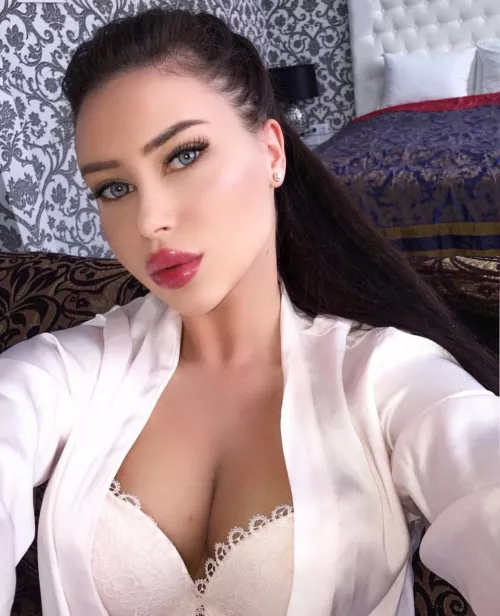 So fucking rebellious, with a dirty mind and an innocent look