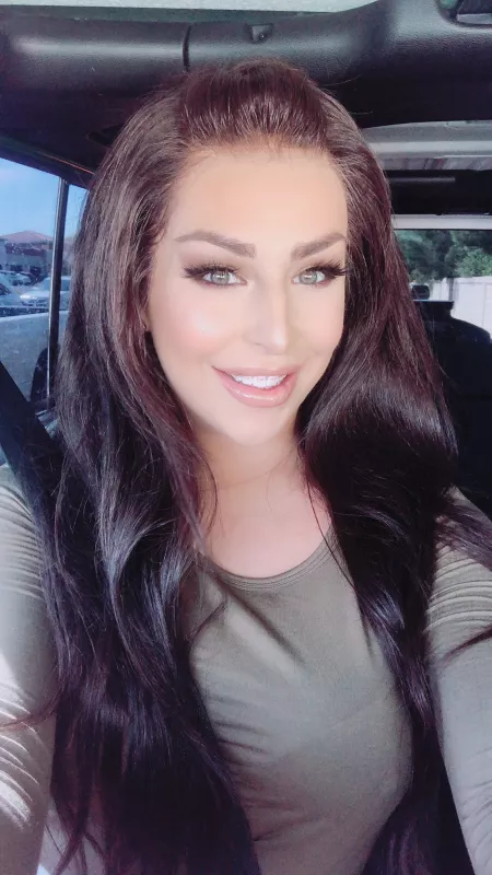 So gorgeous 🔥🔥