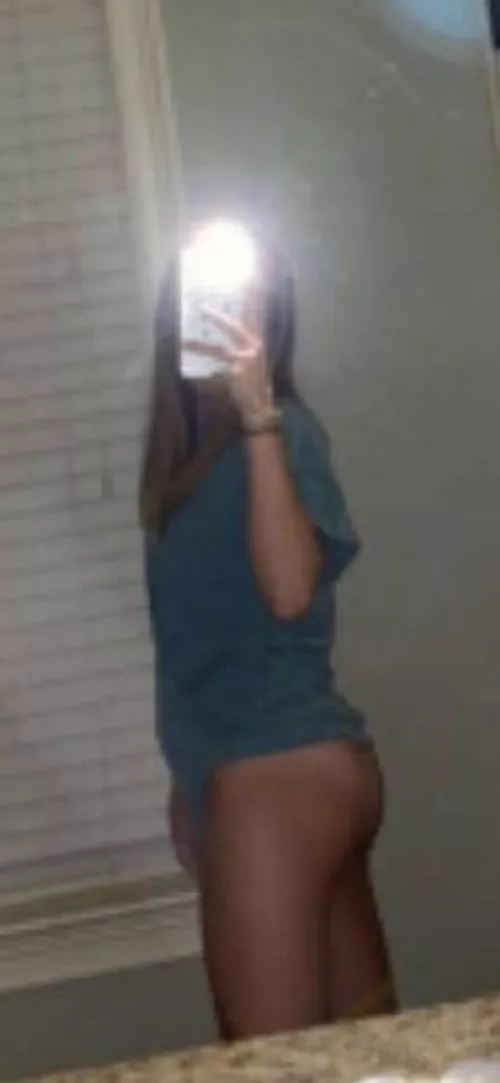 so horny rn so horny rn