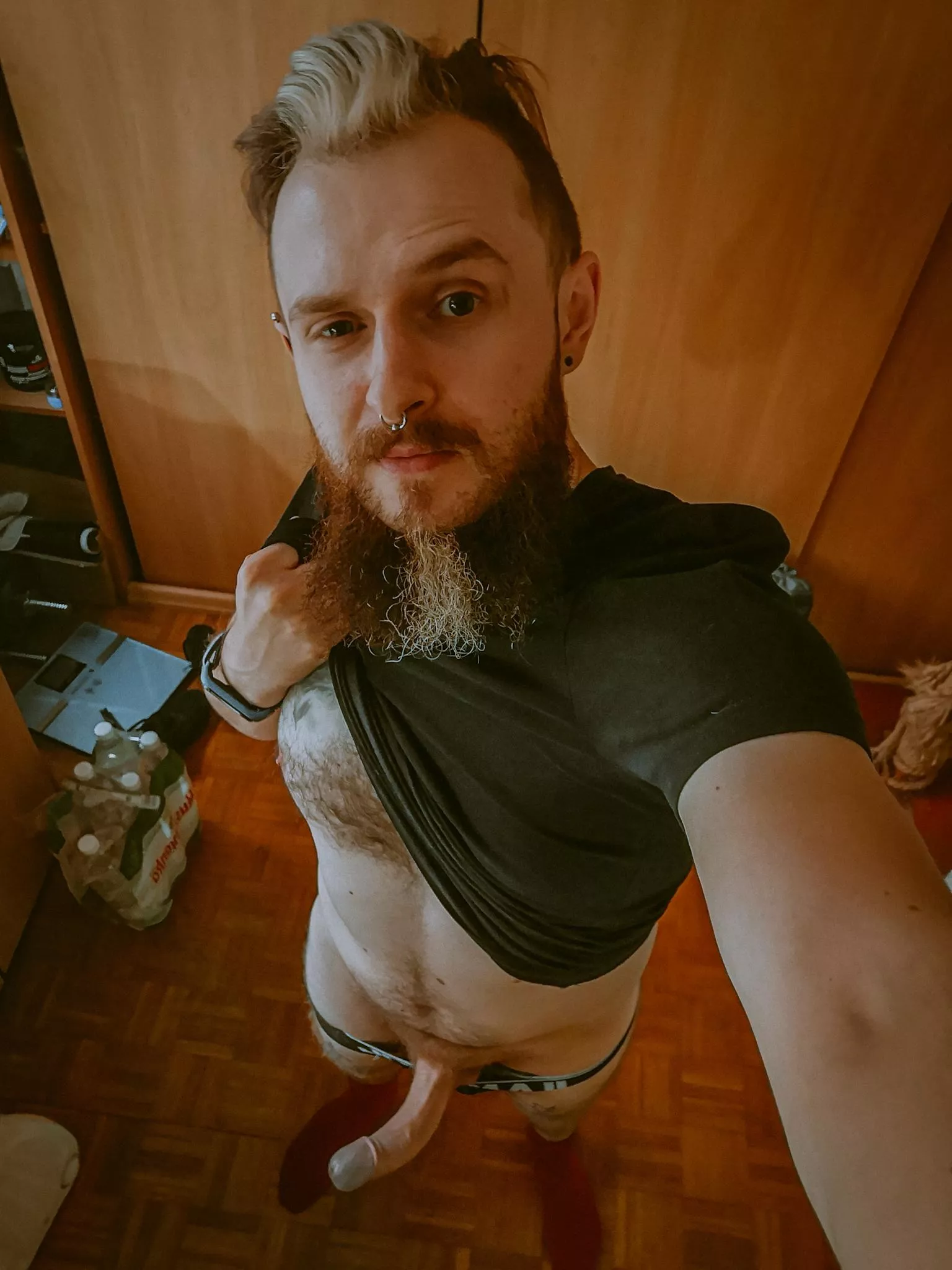 So horny today 🔥 So horny today 🔥