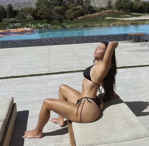 So hot So hot