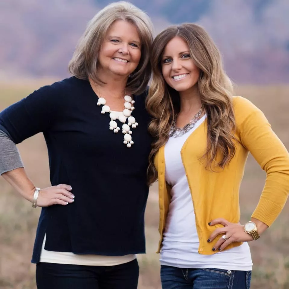 So hot. Who are you taking ?? So hot. Who are you taking ??