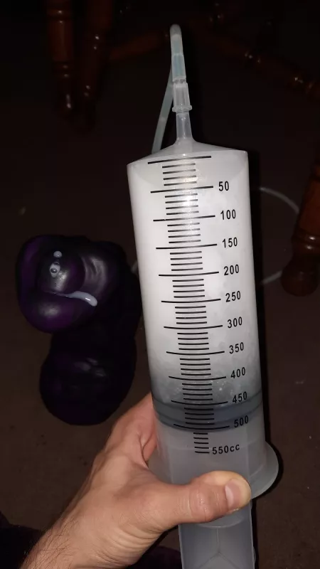So, I got a new syringe for my medium Stan..... Didn't think I could take it all, but I did! (The cum lube, not Stan lol, only got just over halfway on him) pics of in use progress to follow?