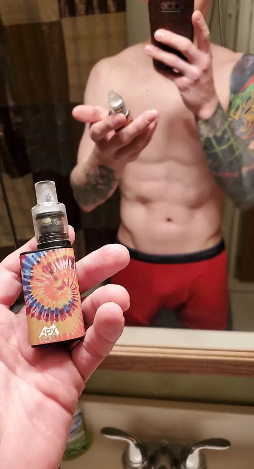 So I got a new vape let me tell you about it