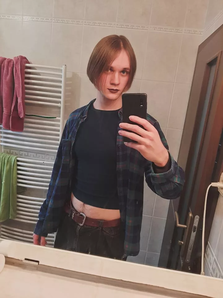 So... I just got a haircut after keeping the same old mid-back long metalhead hair for at least seven years in a row... my heart is beating wild, still don't know if i hate it or if i like it... What do you think? Any advice on how to improve/adjust thi