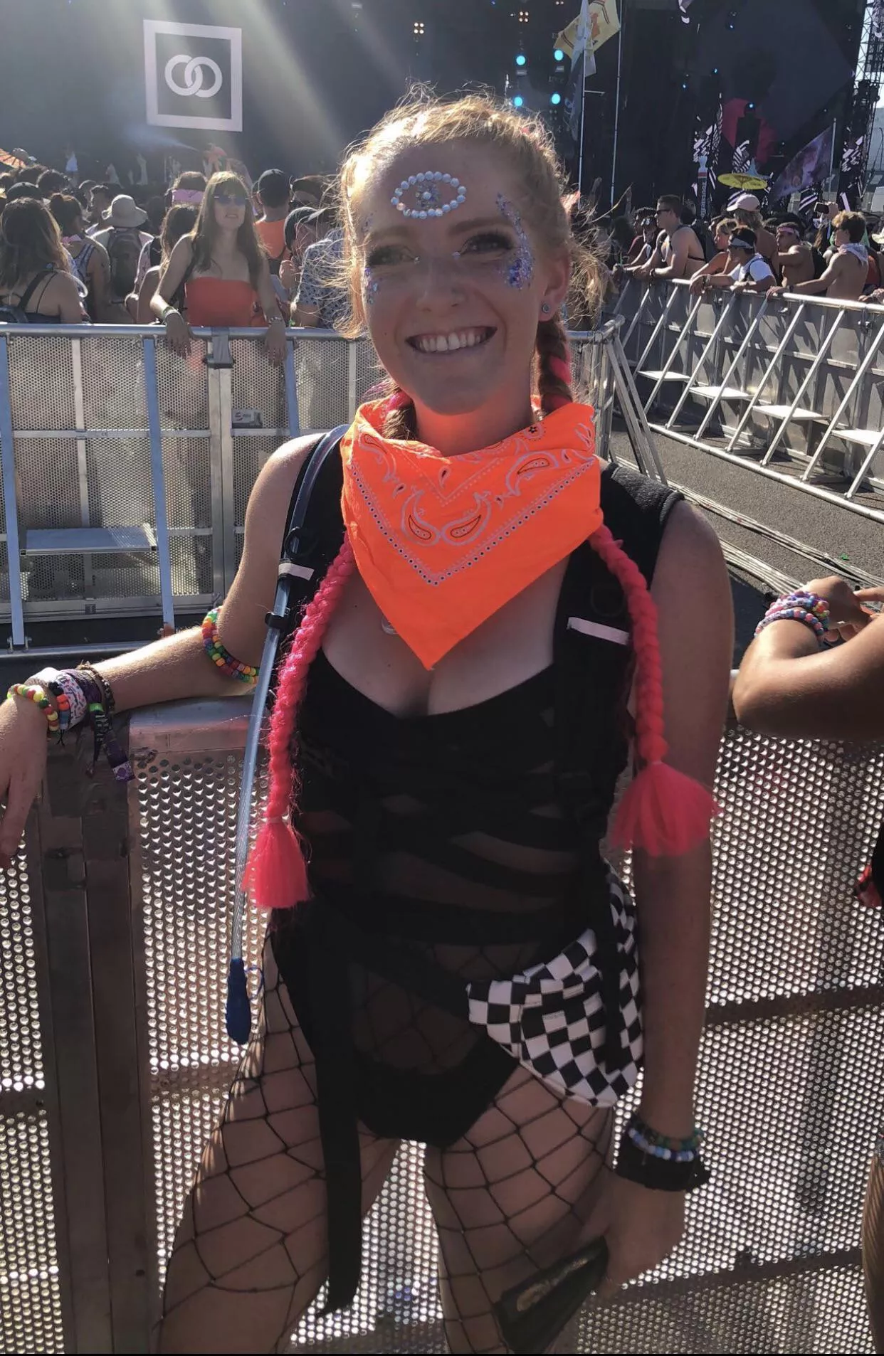 So many rave booties I gave myself a 3rd eye to appreciate them allππ€© So many rave booties I gave myself a 3rd eye to appreciate them allππ€©