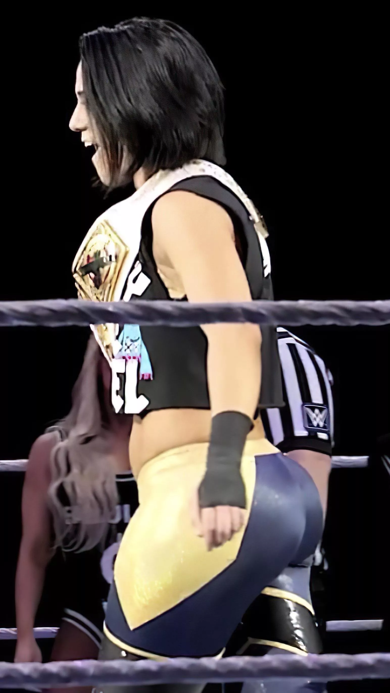 So. Much. Ass. 😍 So. Much. Ass. 😍