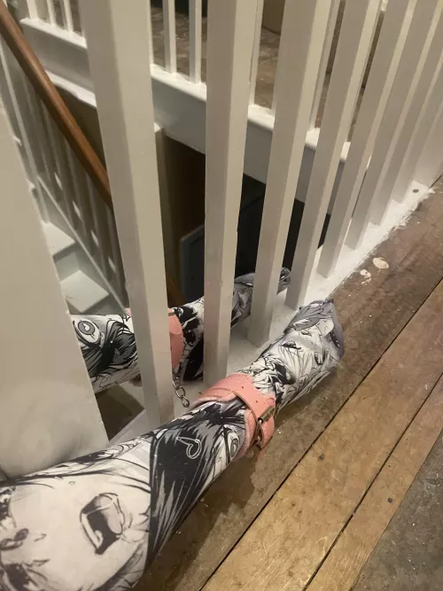 So my parents are out and I thought we’d play a game, Every comment is a minute I have to stay like this 🙈