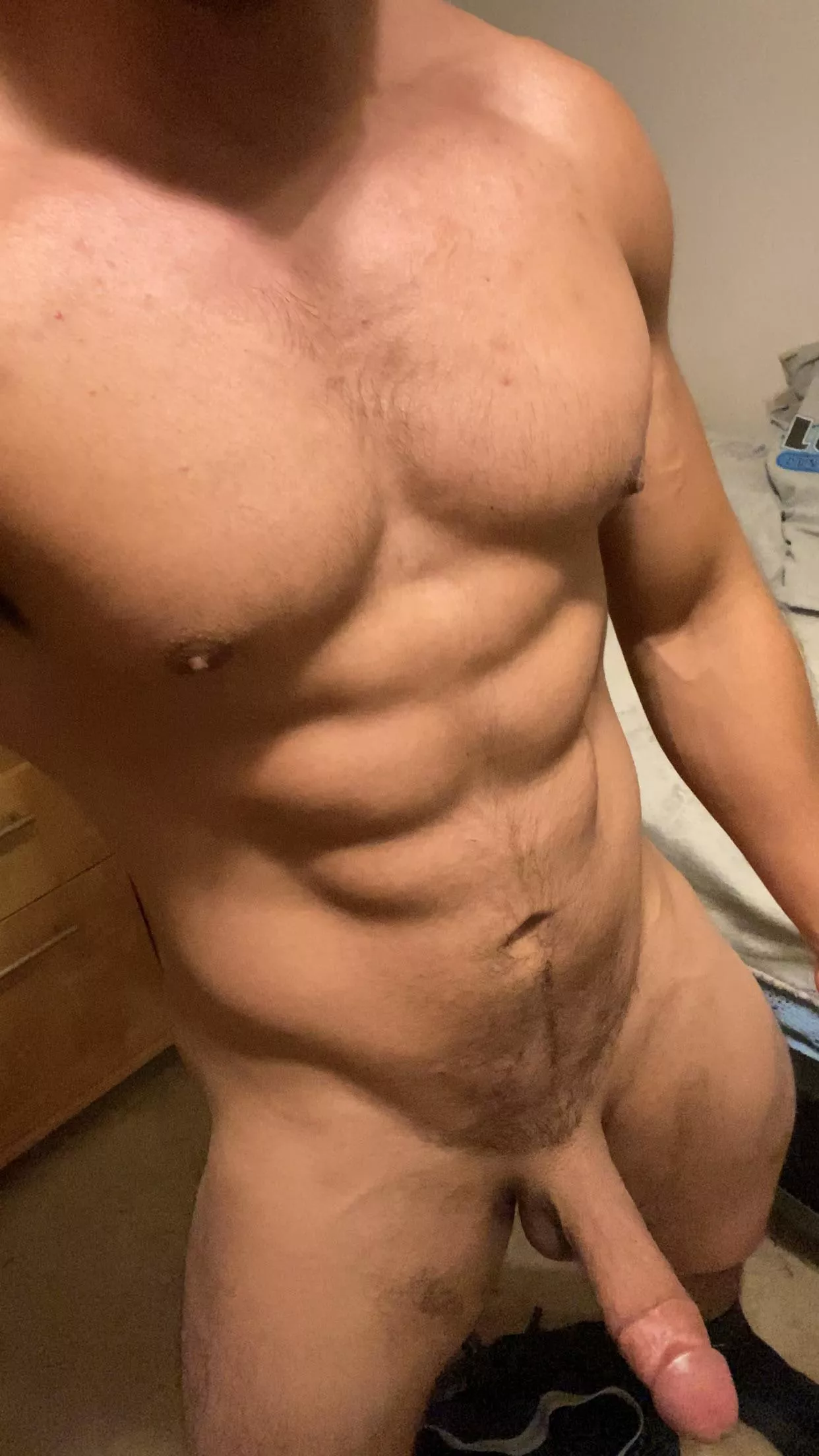 So ppl tell me I have a big dick but it's all just angles and good lighting 💡 But fr... rate my hard dick?