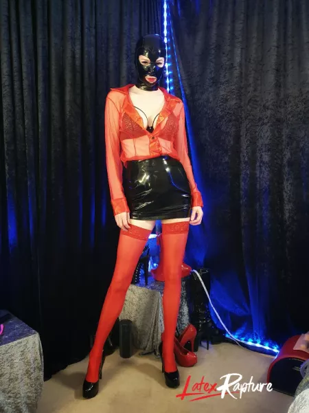 So shall I apply for a job dressed like this? Would I get it. Or do I just kneel β€οΈβ€οΈβ€οΈ So shall I apply for a job dressed like this? Would I get it. Or do I just kneel β€οΈβ€οΈβ€οΈ