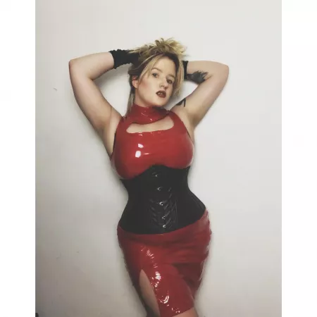 So shiny, so red, so hot π₯΅